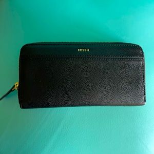 Fossil black leather wallet